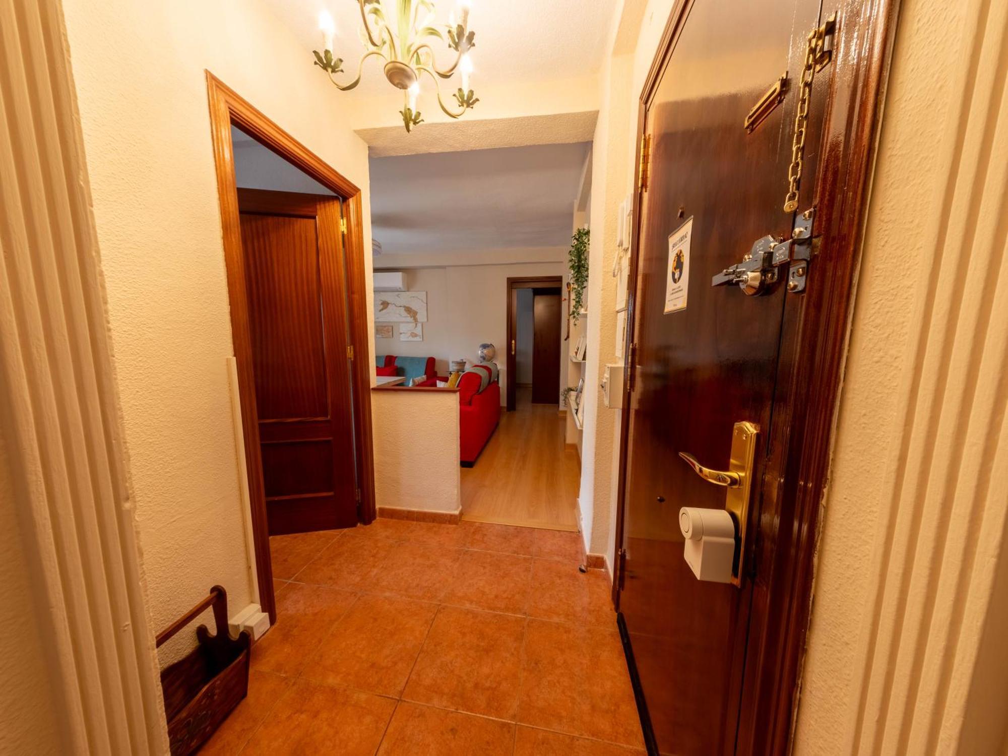 Apartamento Amplio Piso En El Palacio De Congresos By Bebalmy Granada